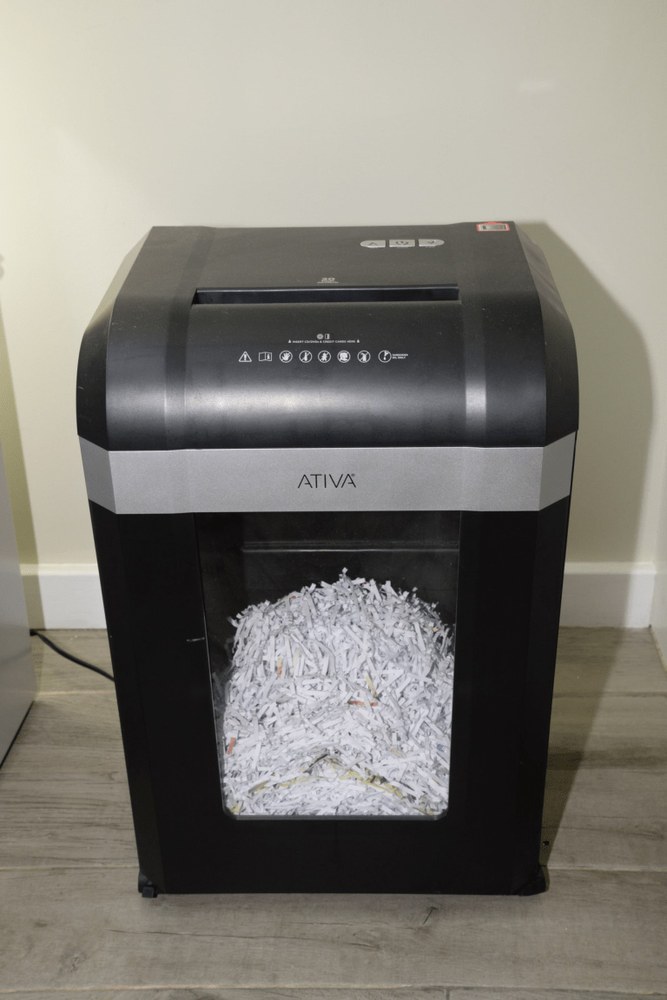 How to Choose a Paper Shredder for Home Records